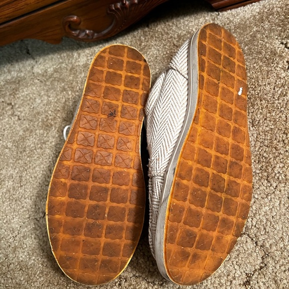 Twisted X Beige Herringbone Women's Sneakers - Picture 2 of 4